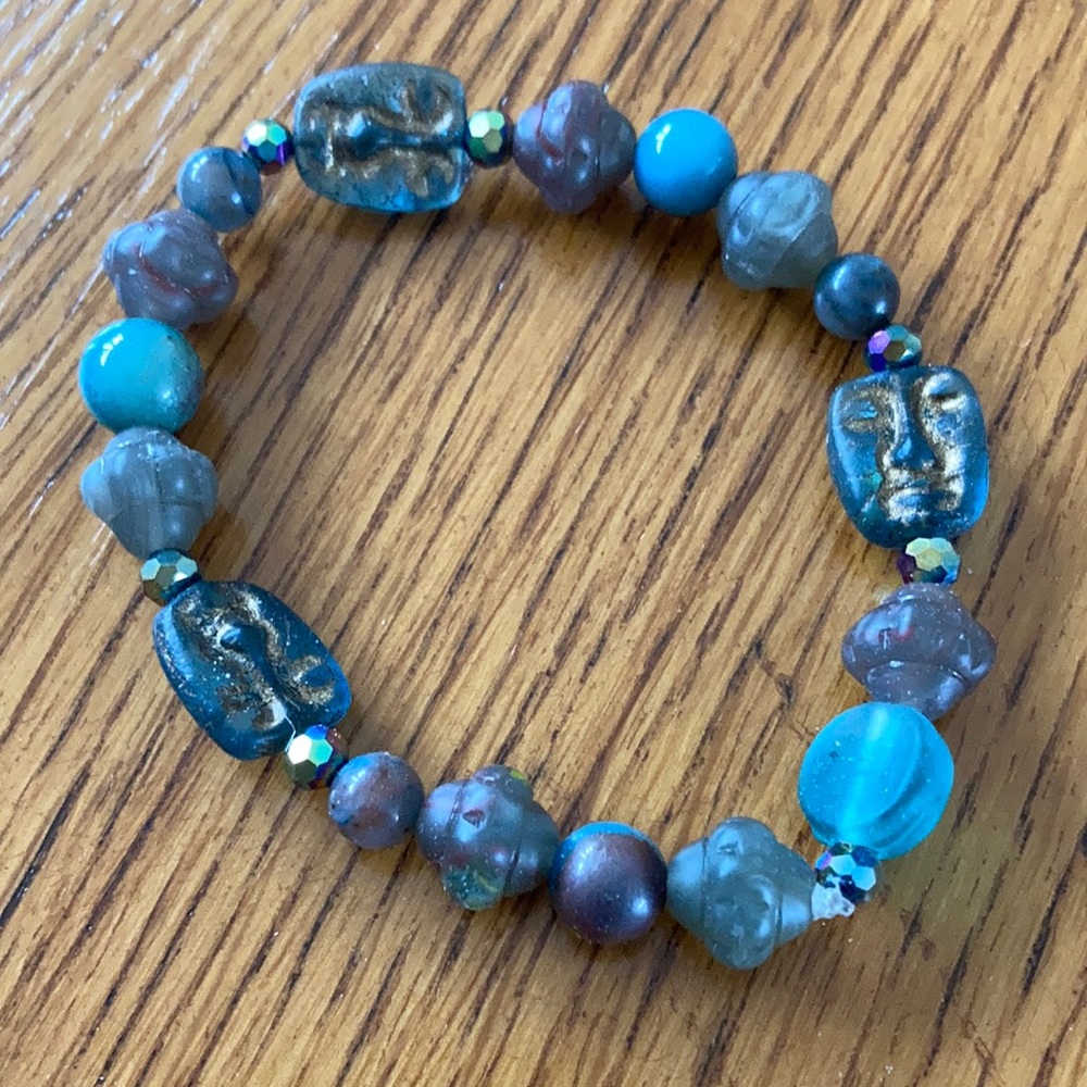 Faces Glass & Jasper Stretch Bracelet